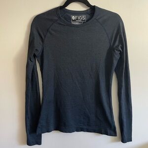 FIGS- Salta Seamless Longsleeve Underscrub, size small